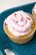 Strawberry & cream Cupcake