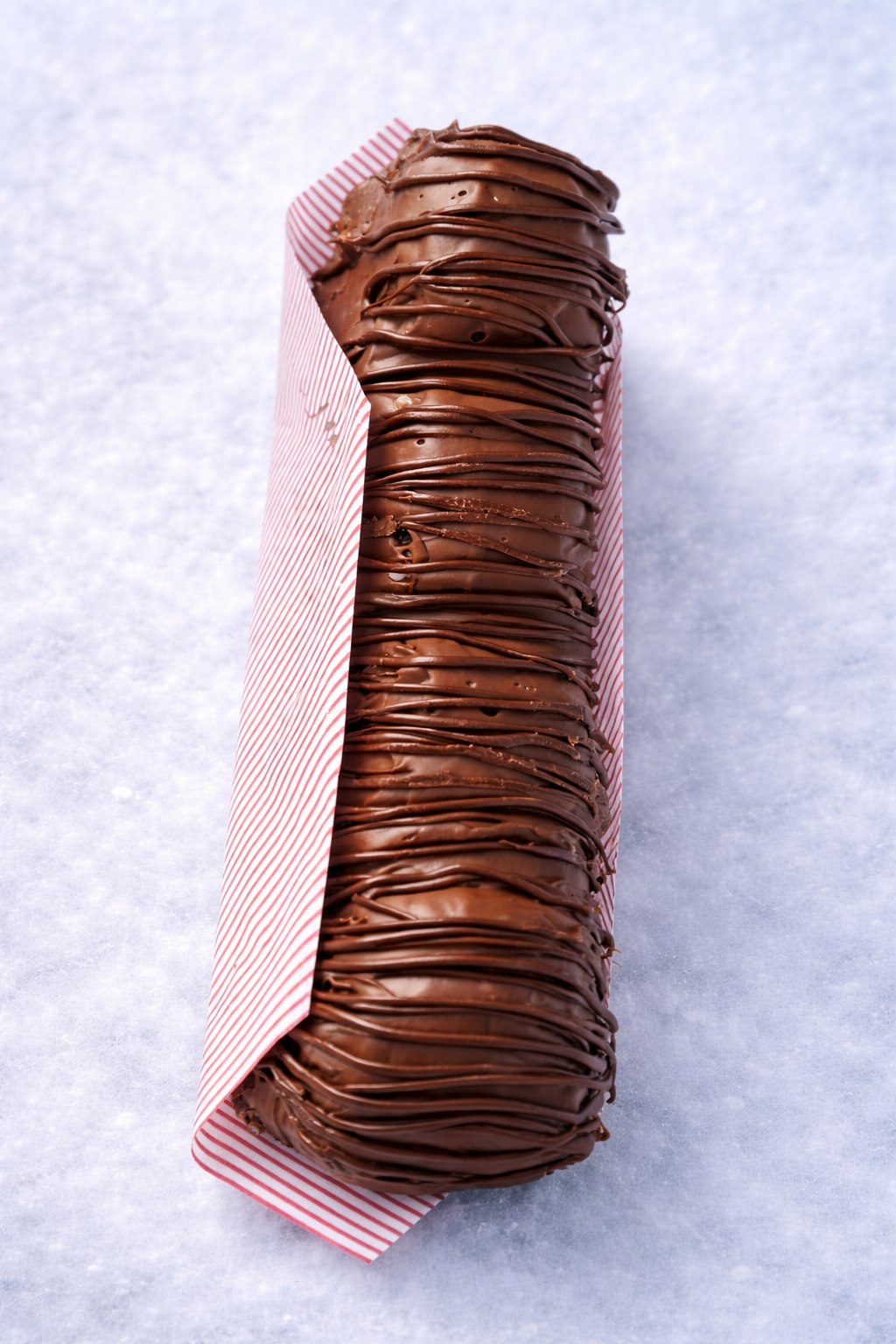 Giant kinder Bueno