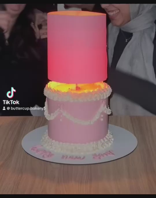 New Year Lamp Cake